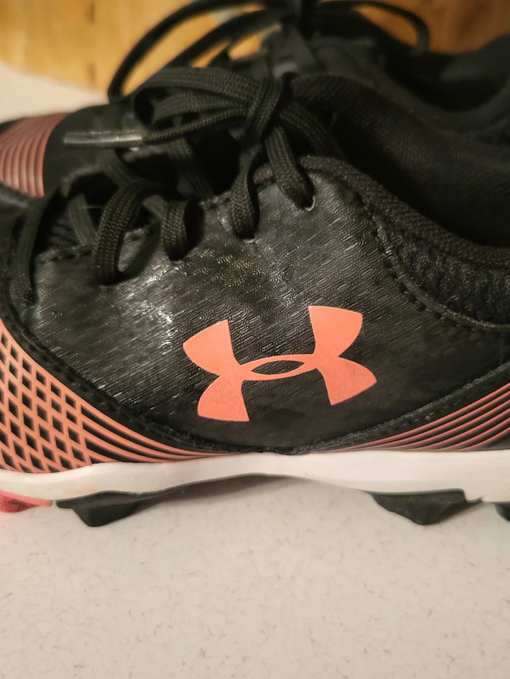 Girls Youth Under Armour Baseball Cleats 12 Black Pink